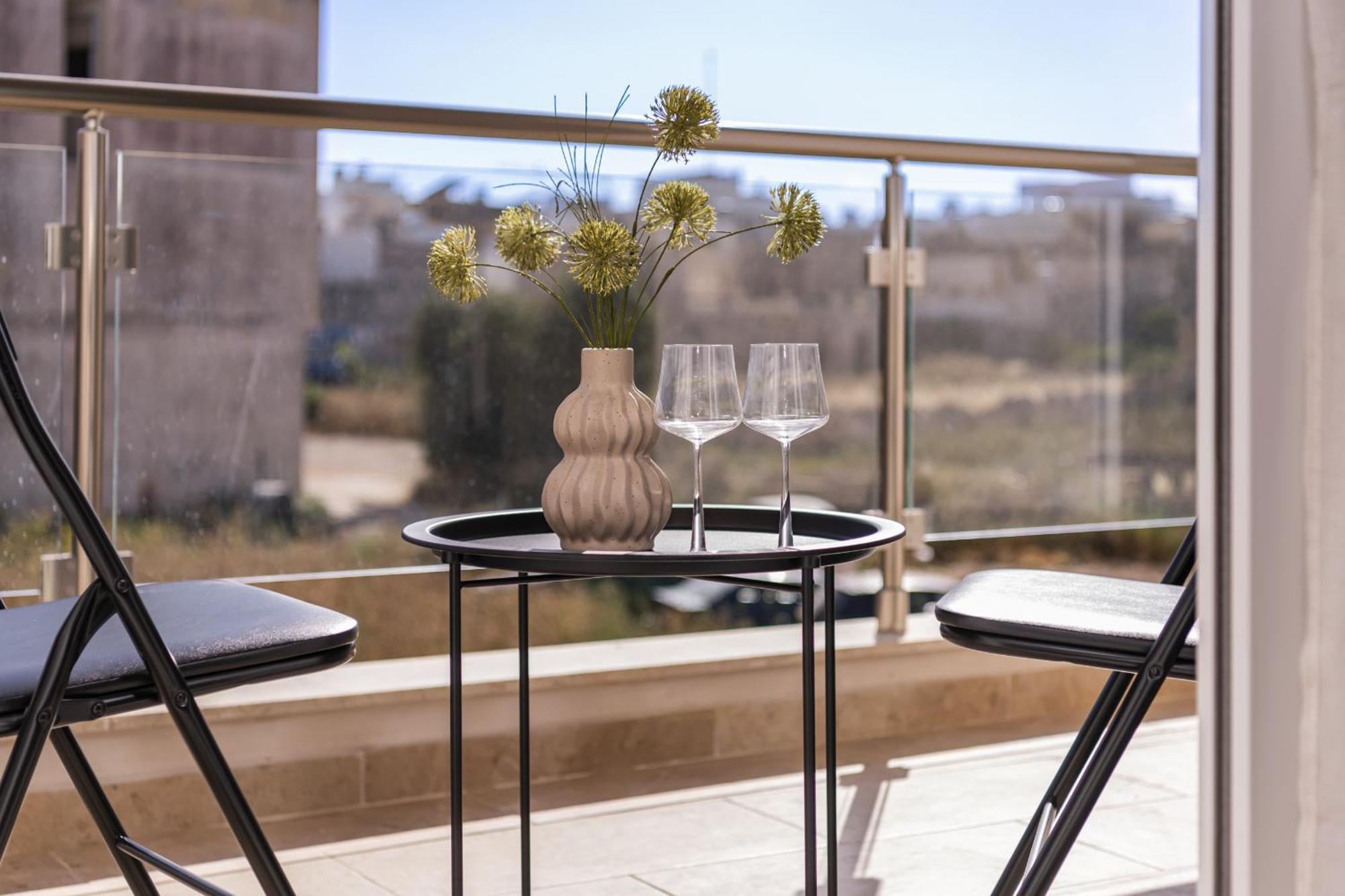 Your Overseas Home In Malta! Żabbar Exteriör bild